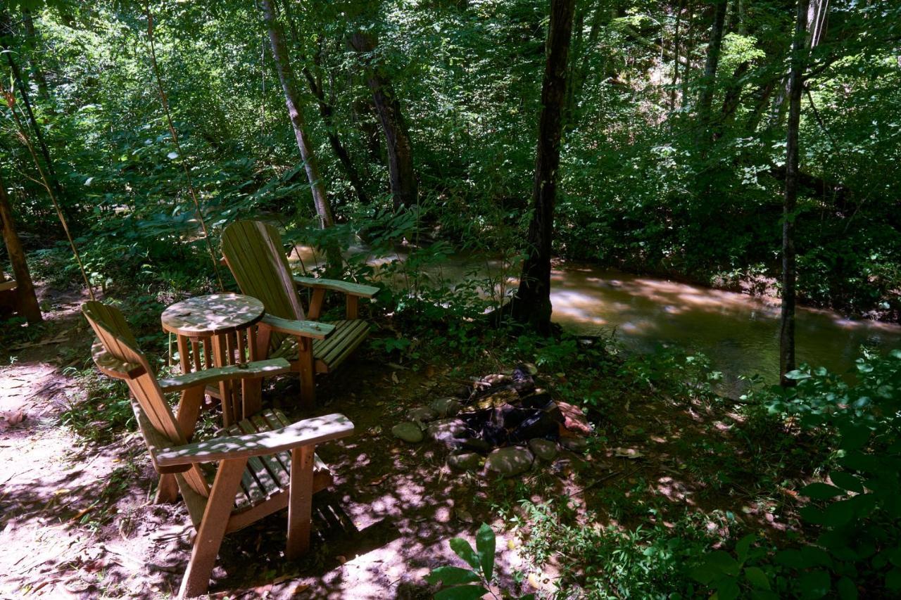 Creekwalk Inn Bed And Breakfast With Cabins Cosby Exterior foto