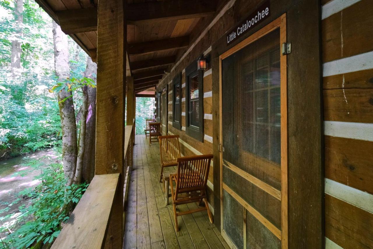 Creekwalk Inn Bed And Breakfast With Cabins Cosby Exterior foto